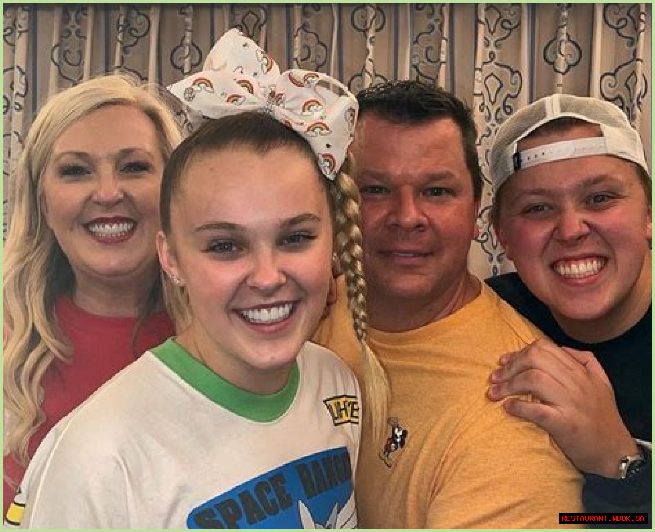 Discovering JoJo Siwa's Siblings: A Journey Through Family Ties