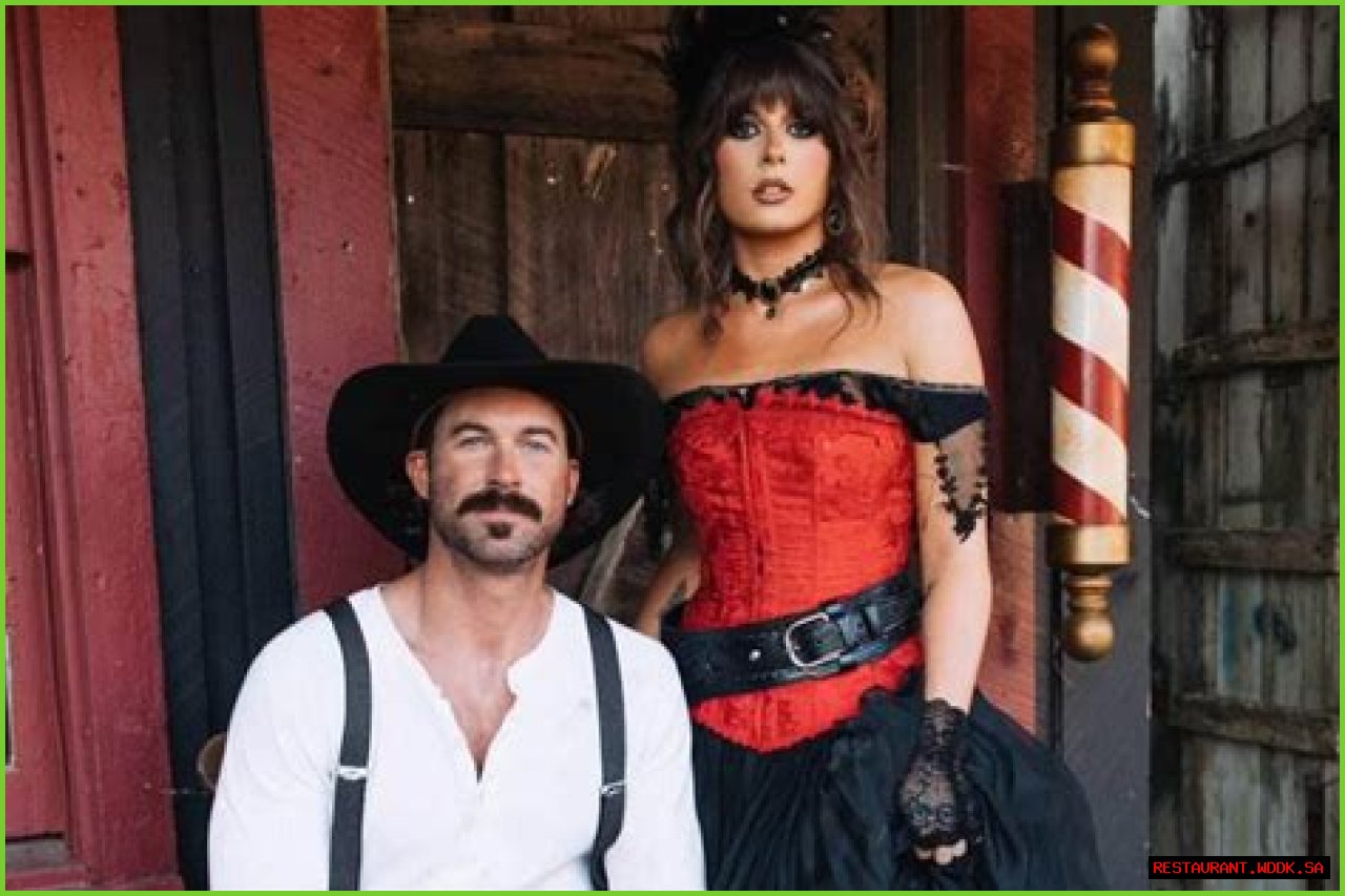 Unraveling The Rumors: Is Ella Langley Dating Riley Green?